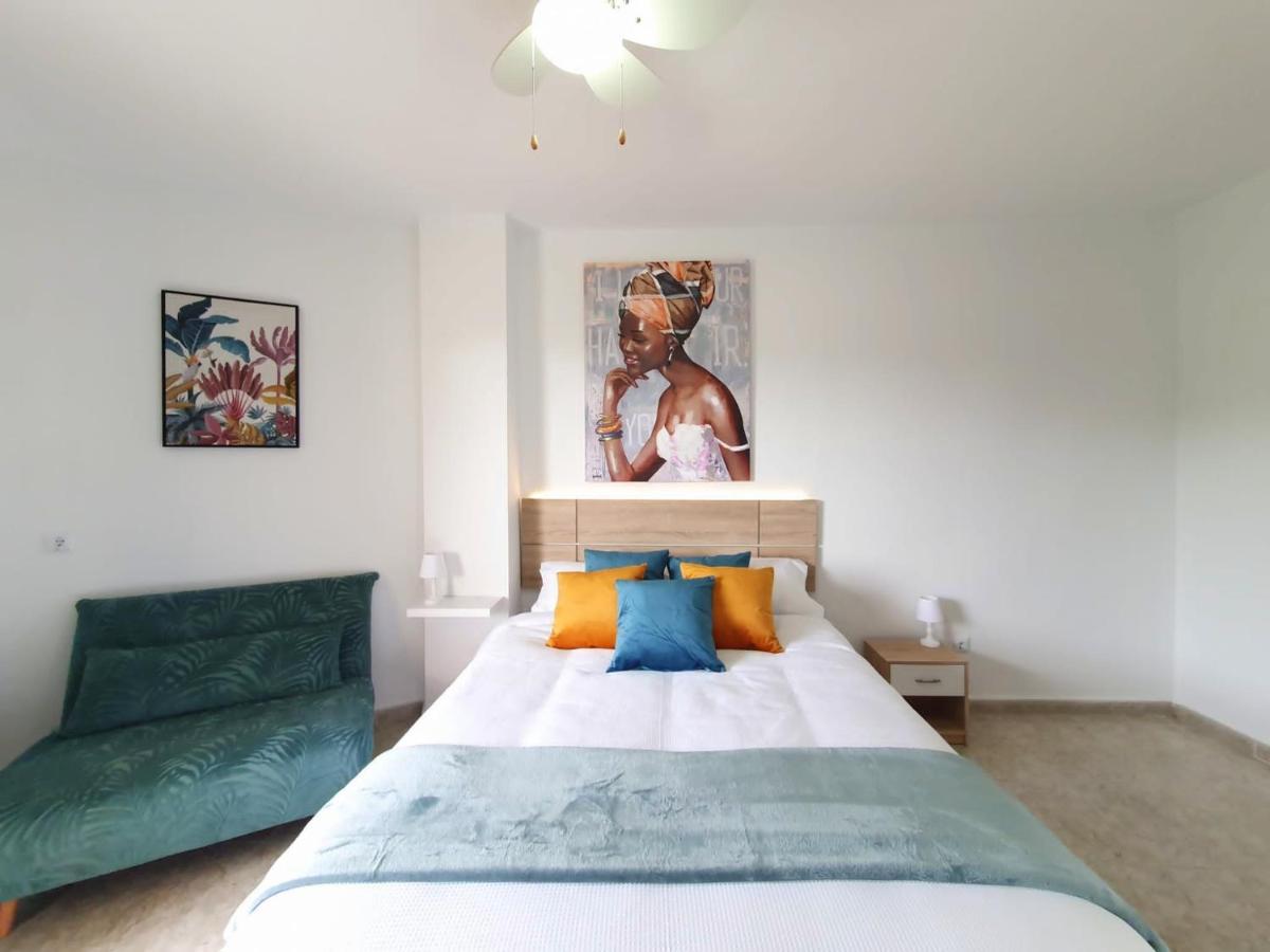 Apartamento Tropical Con Piscina Cerca De La Playa Torremolinos Kültér fotó
