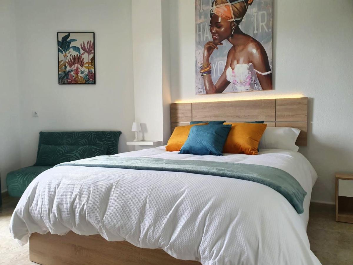 Apartamento Tropical Con Piscina Cerca De La Playa Torremolinos Kültér fotó